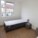 Rent 4 bedroom house of 151 m² in Maartensdijk