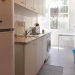 Rent a room in lisbon