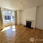 Rent 3 bedroom flat in Aberdeen