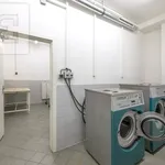 Pronajměte si 4 ložnic/e byt o rozloze 153 m² v Prague