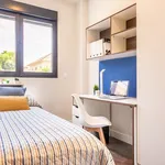 Rent 2 bedroom apartment in Seville