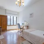 Rent 3 bedroom apartment of 69 m² in madrid