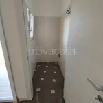 Affitto 2 camera appartamento di 80 m² in Acquaviva delle Fonti