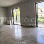 Rent 4 bedroom house of 216 m² in Νησί