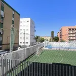 Rent 3 bedroom apartment of 62 m² in  Camas