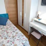 Rent a room of 110 m² in madrid