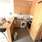 Rent 1 bedroom apartment in Bruxelles