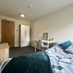 Rent 5 bedroom flat in Nottingham