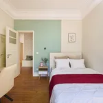 Rent a room in lisbon