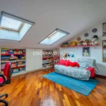 Rent 4 bedroom apartment of 177 m² in Milano