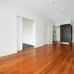 Rent 1 bedroom apartment in Melbourne