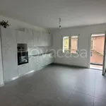 Rent 4 bedroom house of 143 m² in Nove