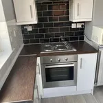 Rent 3 bedroom flat in North West England