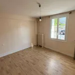 Maison de 98 m² avec 4 chambre(s) en location à Pocé-sur-Cisse