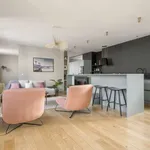 Appartement de 110 m² avec 2 chambre(s) en location à lyon