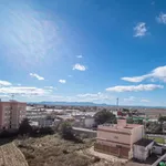 Rent 5 bedroom apartment of 75 m² in Valencia