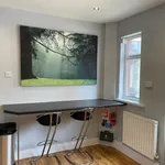 Rent 4 bedroom flat of 102 m² in Manchester