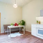 Rent 1 bedroom apartment of 60 m² in Dusseldorf