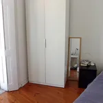 Rent 4 bedroom apartment in Lisbon