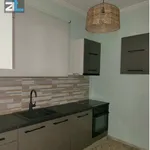 Rent 2 bedroom apartment of 81 m² in  Πάτρα