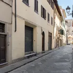 Rent 1 bedroom apartment of 35 m² in Florence