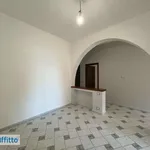 Affitto 4 camera appartamento di 110 m² in Reggio Calabria