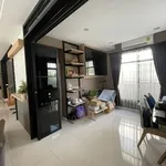 Rent 4 bedroom house of 280 m² in Bangkok