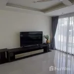 Rent 5 bedroom house of 340 m² in Phuket