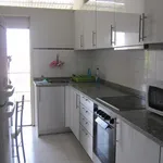 Rent 3 bedroom apartment in Porto