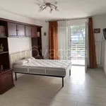 Rent 3 bedroom house of 200 m² in Roma