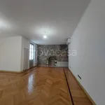 Affitto 3 camera appartamento di 143 m² in Bergamo