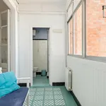 Rent 3 bedroom apartment in Barcelona