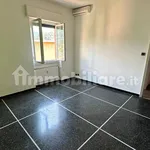 Rent 4 bedroom apartment of 90 m² in Genoa