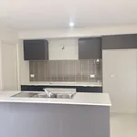 Rent 4 bedroom house in Thornhill Park