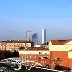 Rent 3 bedroom apartment of 103 m² in Milano