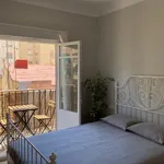 Rent 4 bedroom apartment in Alicante