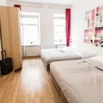 Miete 1 Schlafzimmer wohnung von 581 m² in Vienna