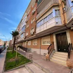 Alquilar 4 dormitorio apartamento en Madrid