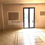 Affitto 3 camera appartamento di 110 m² in Giugliano in Campania