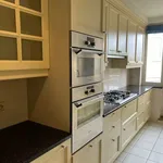 Rent 3 bedroom apartment in Etterbeek