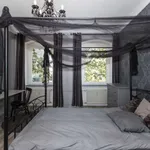 Rent a room of 96 m² in berlin