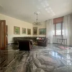 Rent 6 bedroom apartment of 120 m² in Rimini