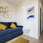 Rent 3 bedroom apartment in Turin