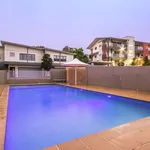 Rent 2 bedroom apartment in Nerang