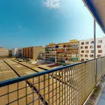 Rent 4 bedroom apartment in Valencia