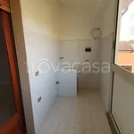 Affitto 4 camera appartamento di 110 m² in Melito di Porto Salvo