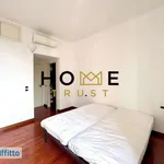 Rent 4 bedroom apartment of 140 m² in Milan