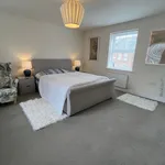 Rent 6 bedroom house in West Midlands