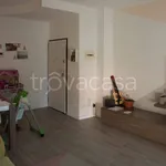 Rent 4 bedroom apartment of 95 m² in Milano