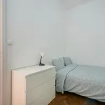 Rent 15 bedroom apartment in Lisbon